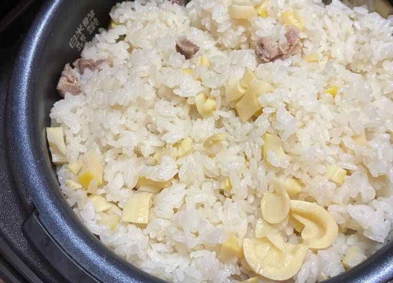 同僚に分けて頂いた筍で筍ご飯の画像