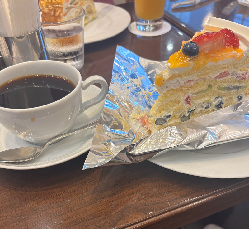 欲しいものを片っ端から買う夫の姿の画像