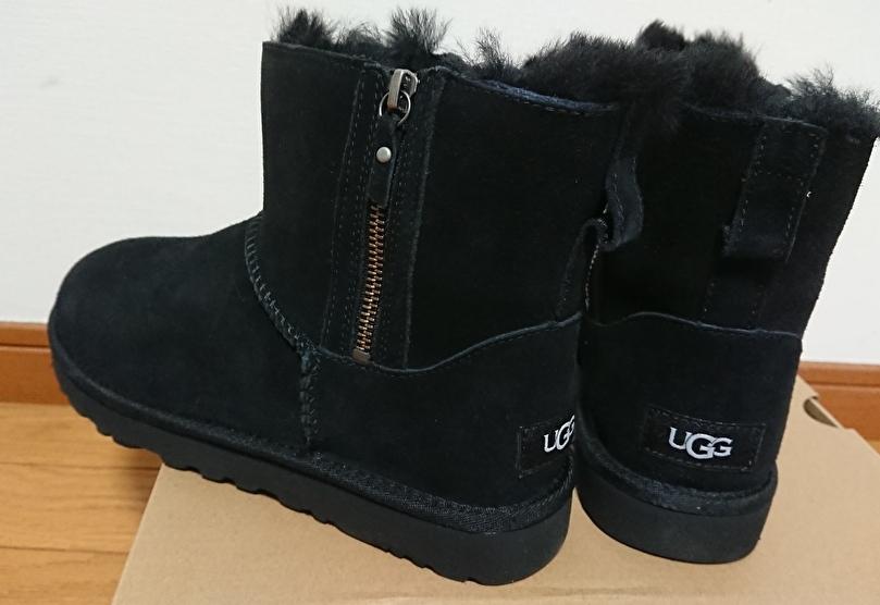 UGG アウトレットで買ったブーツの画像