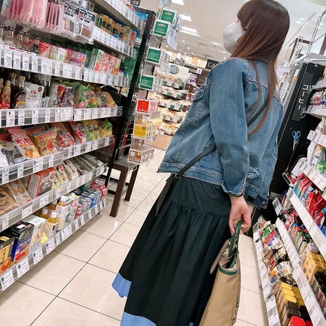 美奈代の夫 買い物中の奥さまの画像