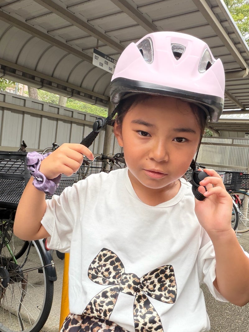 クロ 娘とリニューアルされた公園の画像
