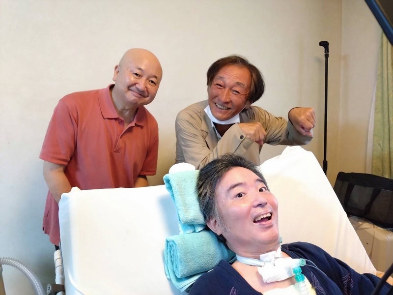津久井教生 役者仲間と楽しい時間の画像
