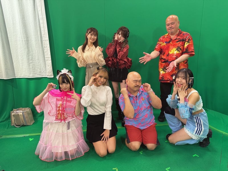 クロちゃん田中れいならとの写真