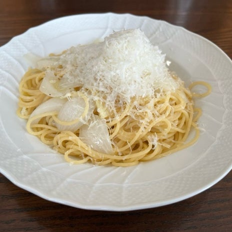 だんなさん作新玉ねぎのパスタの画像