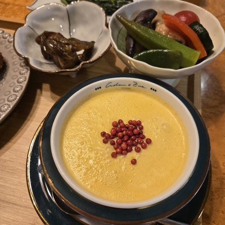 レストランっぽくなるかぼちゃのスープの画像