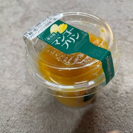 ハマっている小ぶりのマンゴープリンの画像