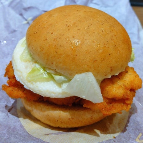 KFCの数量限定で相性抜群の月見の画像