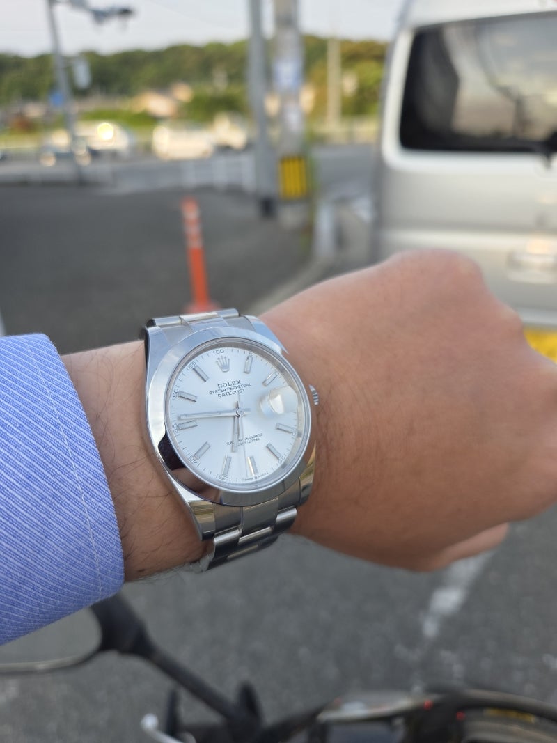 富裕層の客との距離が近くなった時計の画像