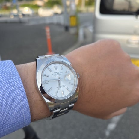 富裕層の客との距離が近くなった時計の画像