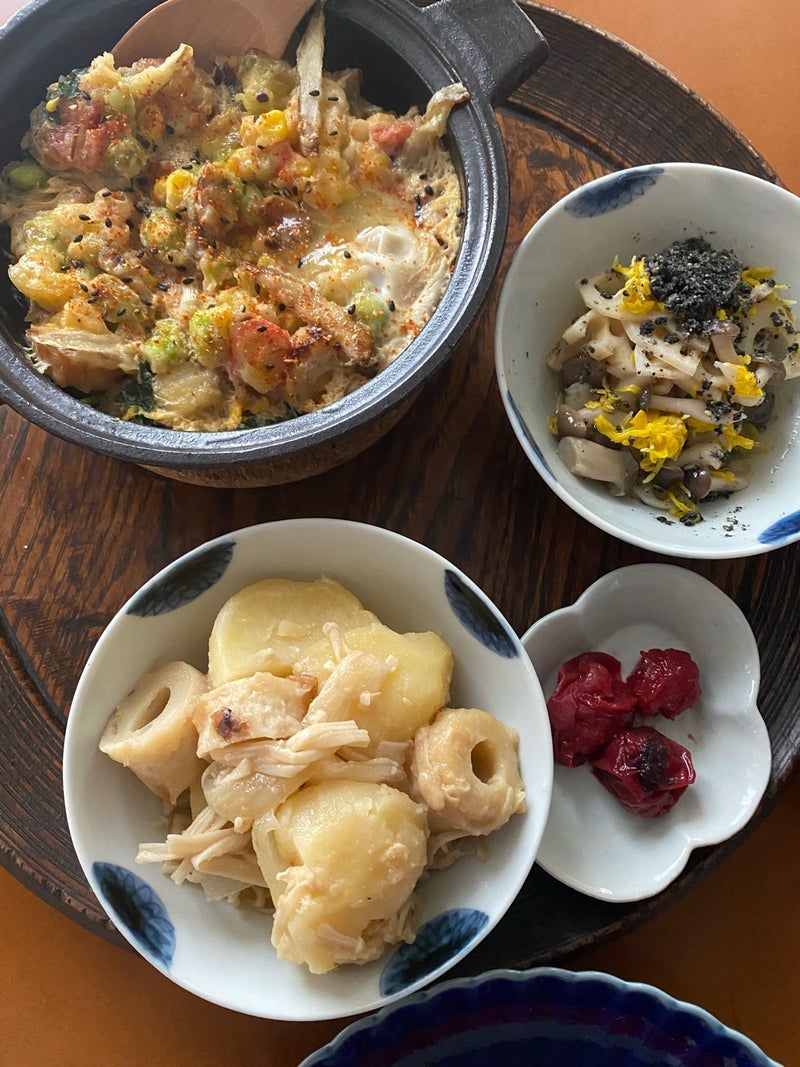 残り物天ぷらで作った卵とじ朝ご飯の画像