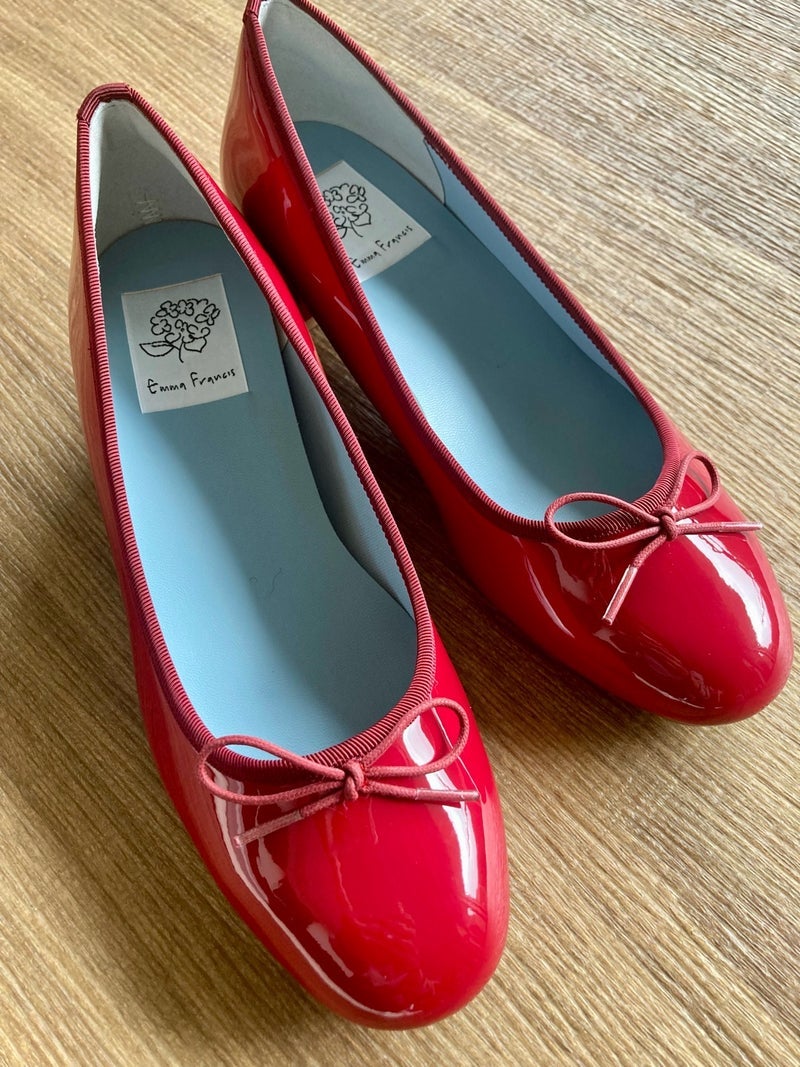 はしのえみ 嬉しい出会いだった赤い靴の画像