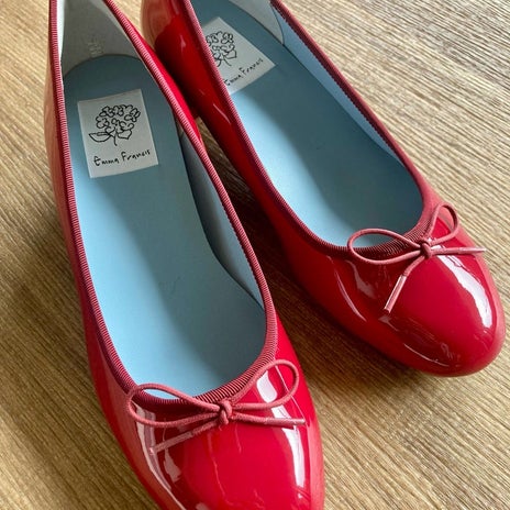 はしのえみ 嬉しい出会いだった赤い靴の画像