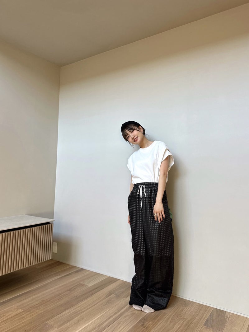 桃 子の靴下で覆された固定概念の画像