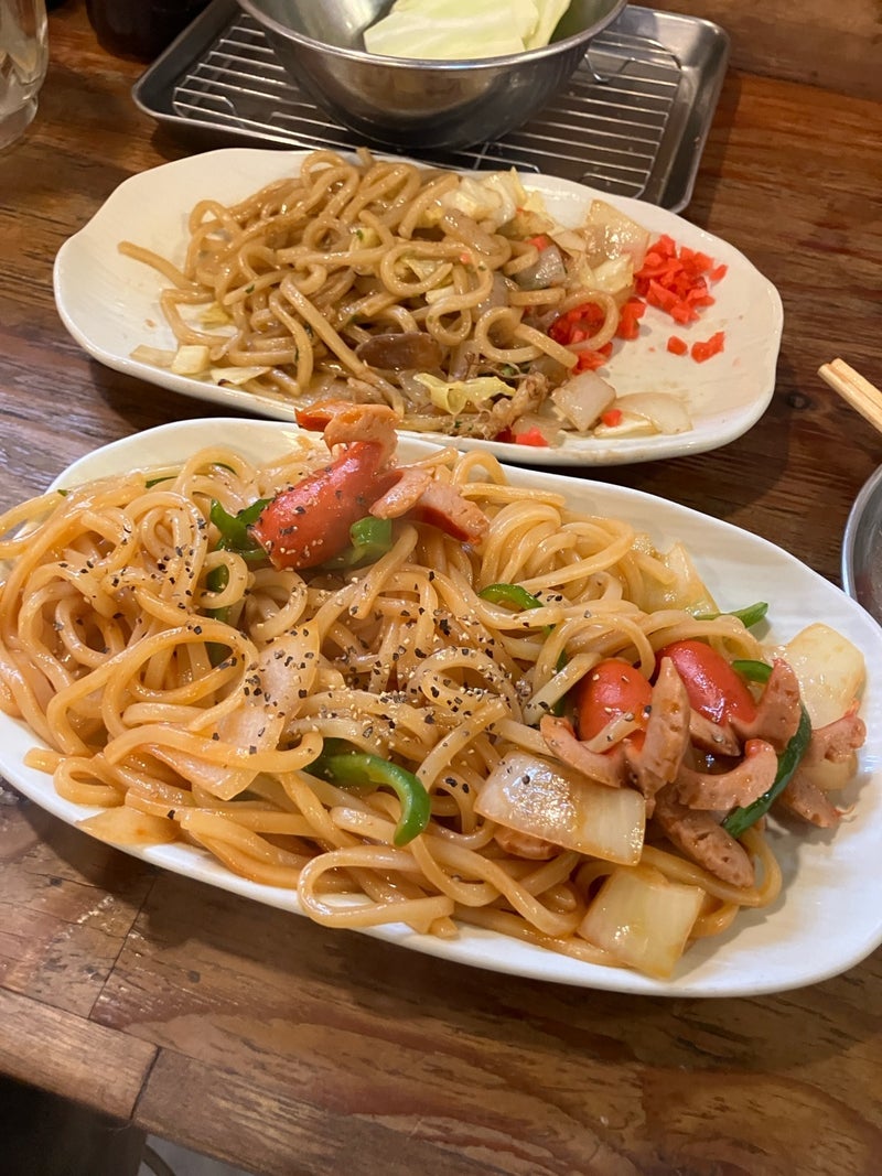 焼きそばとナポリタンが同じ麺の画像