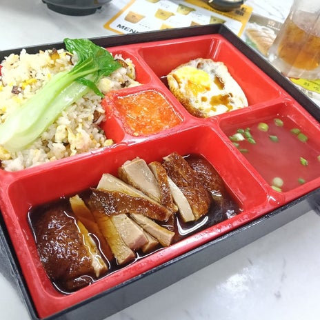 久しぶりの友人と積もる話でランチの画像