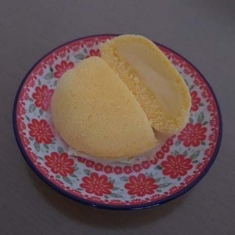 姉から貰った濃厚カスタードの菓子の画像