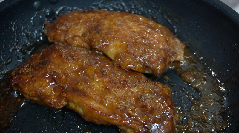 ご飯がすすむガリバタチキンの画像