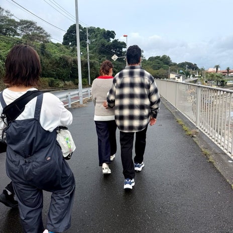 北斗晶 歩行を補助してくれる夫の画像
