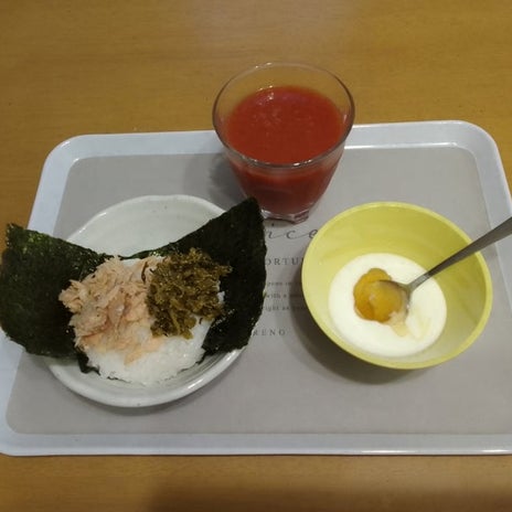 外食とパフェでも減った体重の画像