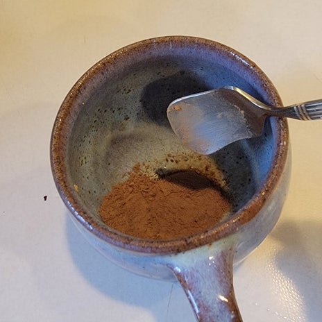 モト冬樹 甘い物の後に必ず飲む物の画像