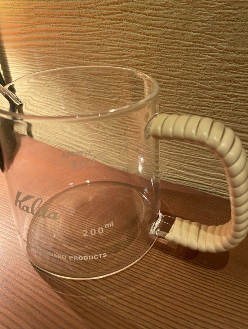 カップにもなるお気に入りのサーバーの画像