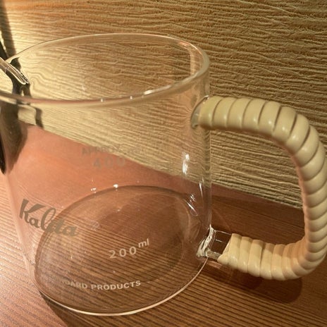 カップにもなるお気に入りのサーバーの画像