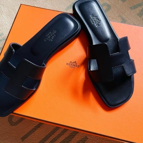 思った以上に黒かったエルメス商品の画像