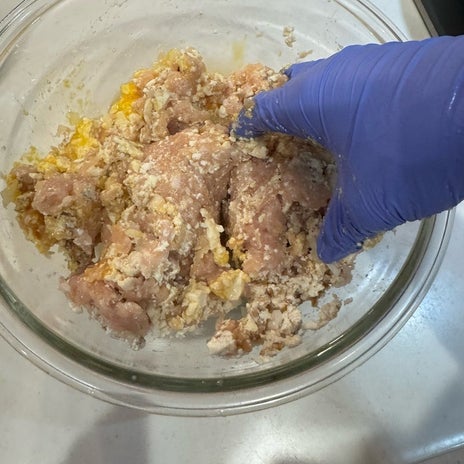 子どもが完食した厚揚げ鶏バーグの画像