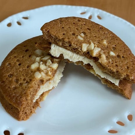 お土産に頂いた上品な味のクッキーの画像