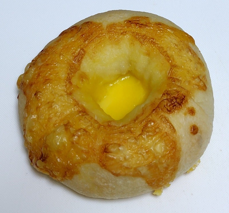 パン屋のチーズの池の深さ約1.5cmの画像