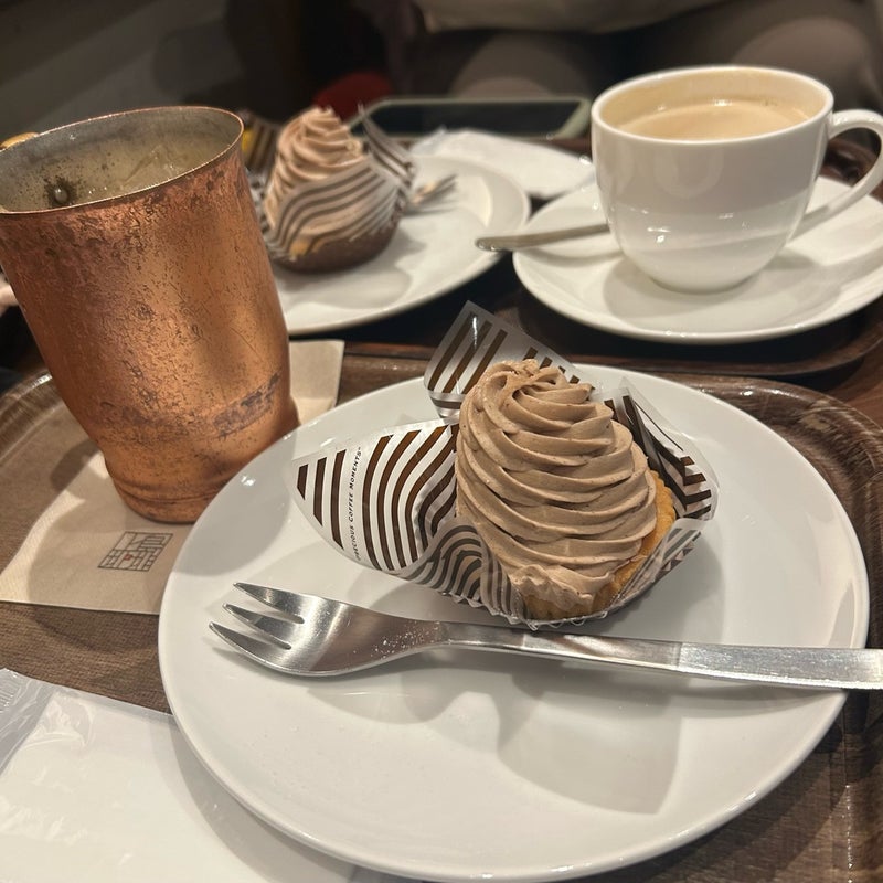 ランチからのスイーツ2次会でのお茶の画像