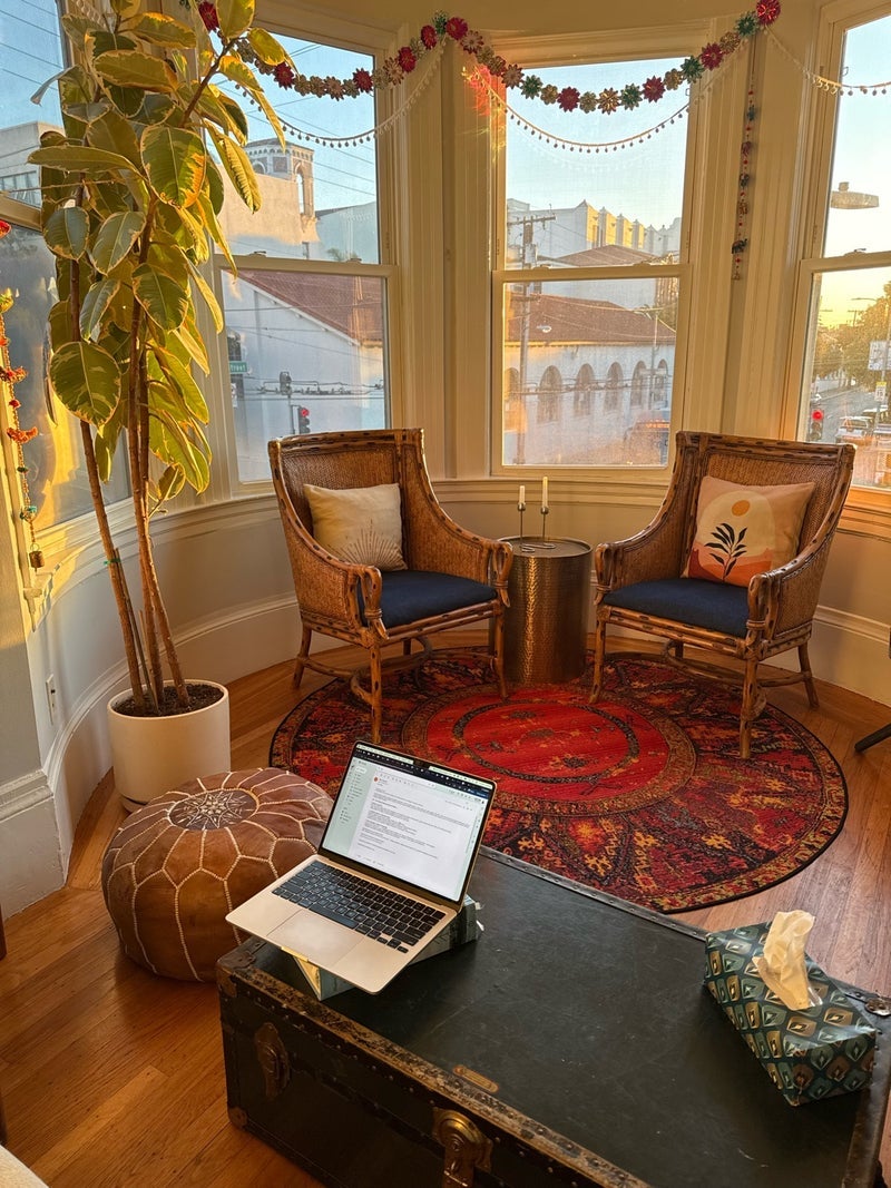 娘の仕事で飛び交うAI専門用語の画像