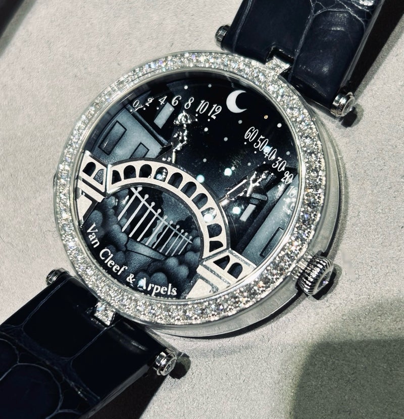 ヴァンクリから届いた時計の金額の画像