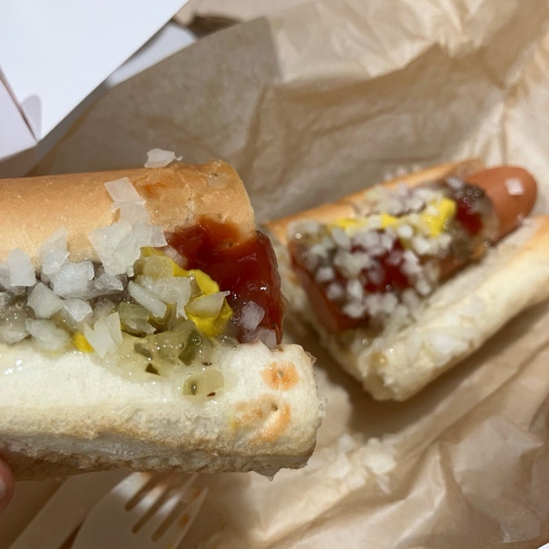 コストコで驚いた180円のホットドッグの画像