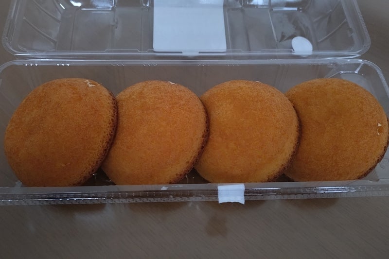 誘惑に負け買ったプリンっぽいケーキの画像