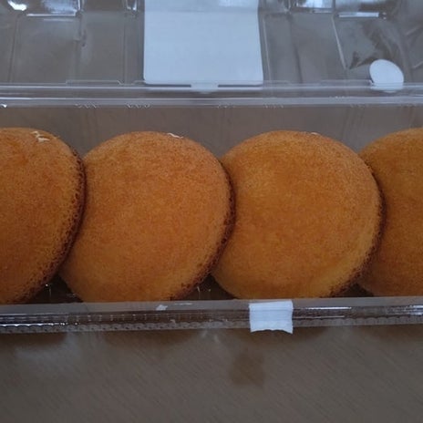 誘惑に負け買ったプリンっぽいケーキの画像