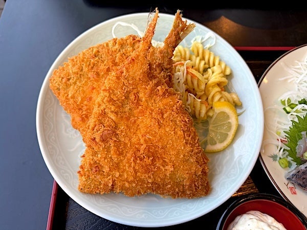 刺身とアジフライのアジ三昧の画像