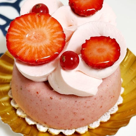 驚くほど軽やかな新作のムースの画像