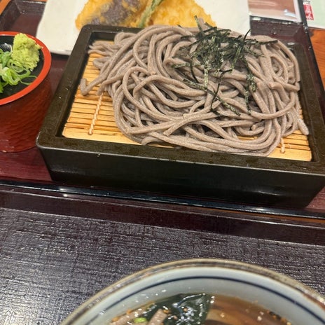 小原 大盛りが足りず蕎麦2種注文の画像