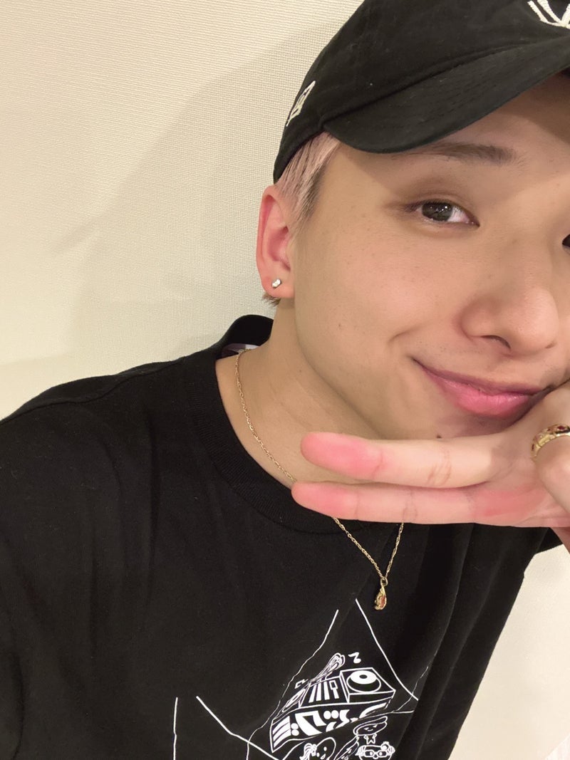 頼みすぎて満腹で動けないご飯の画像