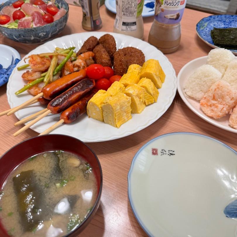 太陽 実家で用意されてた朝ご飯の画像