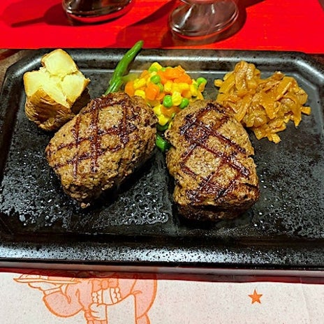 久しぶりのダブルハンバーグの画像