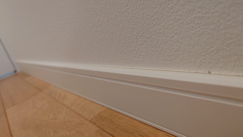 思ったより汚れてない白い建具の画像