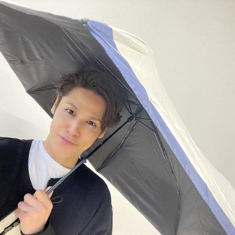 宮野真守 日傘としても使える傘の画像