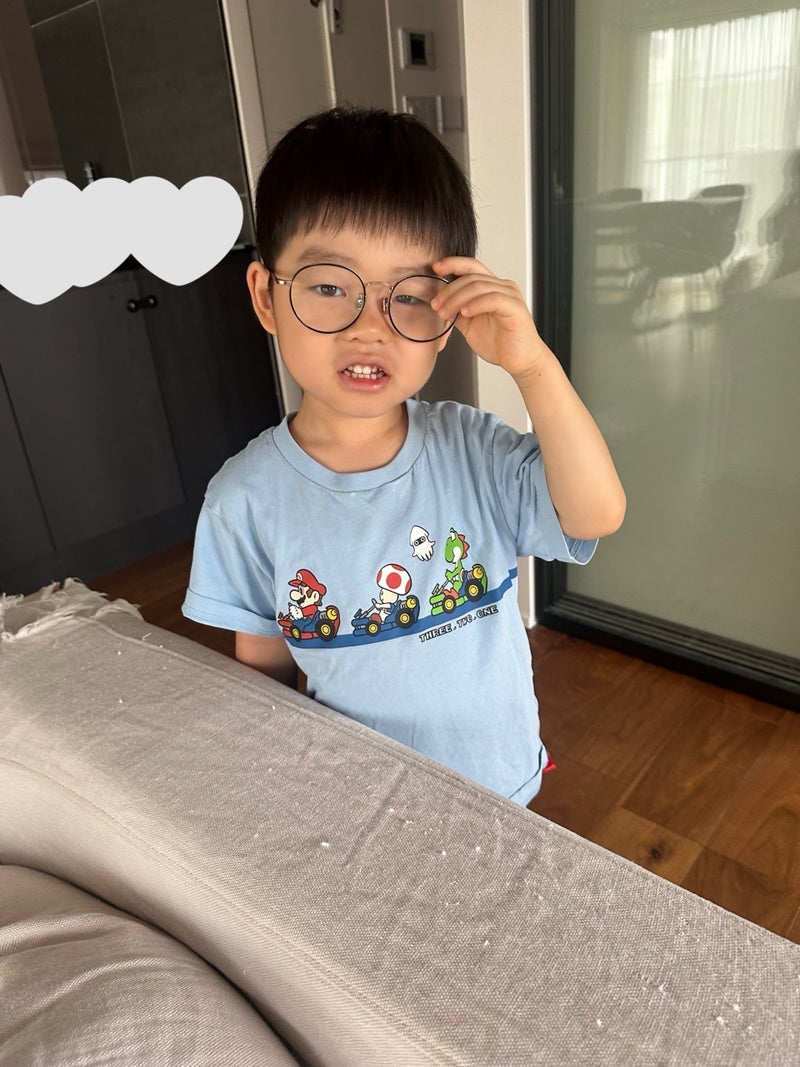 桃 まるでのび太くんみたい長男の画像