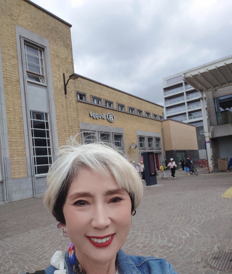 秋野暢子 宿泊した4つ星ホテルの画像