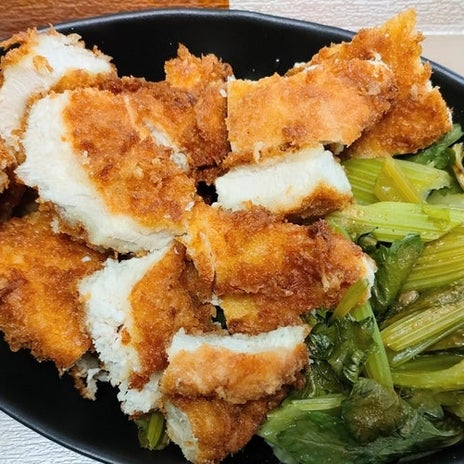 我が子を呼び捨てにする担任の先生の画像