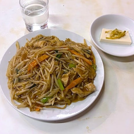 想像と違った醤油味のあんかけ焼そばの画像