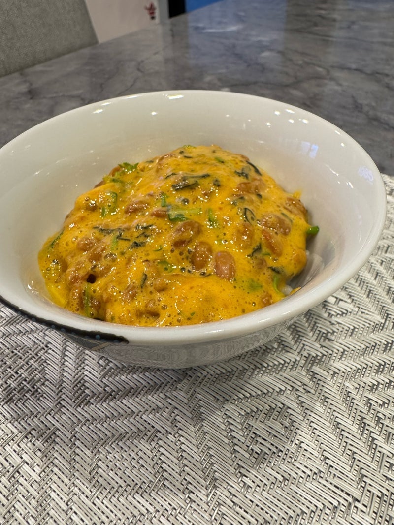 堀ちえみの夫 水菜がよく合う納豆ご飯の画像