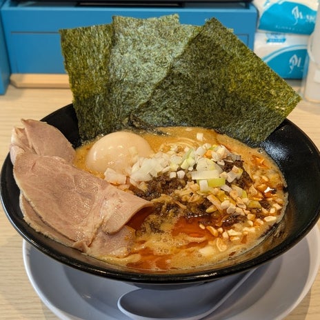 行きつけのラーメン屋の濃厚担担麺の画像